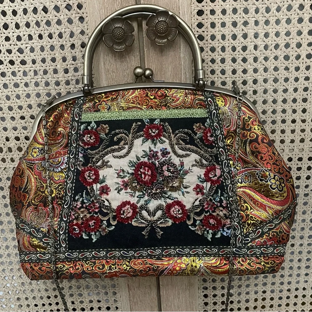 Chicos unique vintage